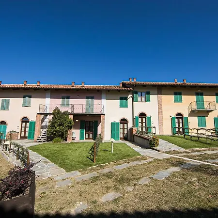 度假居 La Torricella Vacanze Con Piscina