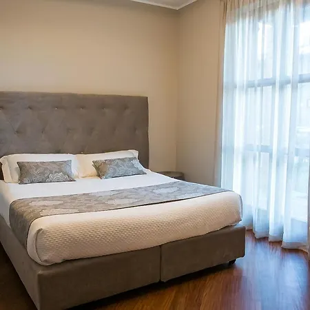 La Torricella Vacanze Con Piscina بيت للعطل Monforte dʼAlba