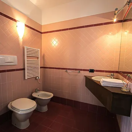 La Torricella Vacanze Con Piscina Vakantiehuis *