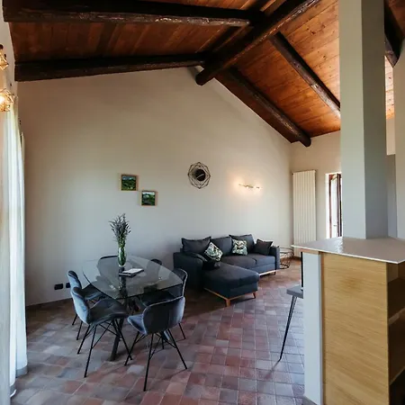 La Torricella Vacanze Con Piscina *