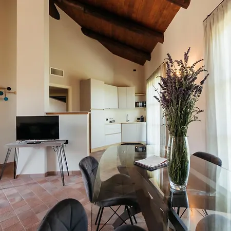 La Torricella Vacanze Con Piscina * Monforte dʼAlba