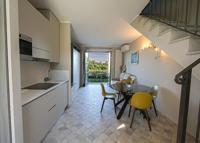 La Torricella Vacanze Con Piscina Monforte dʼAlba