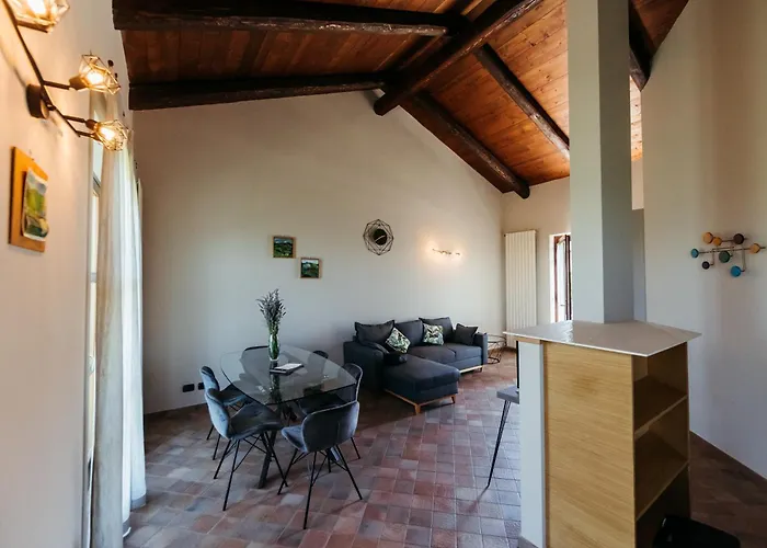 La Torricella Vacanze Con Piscina *