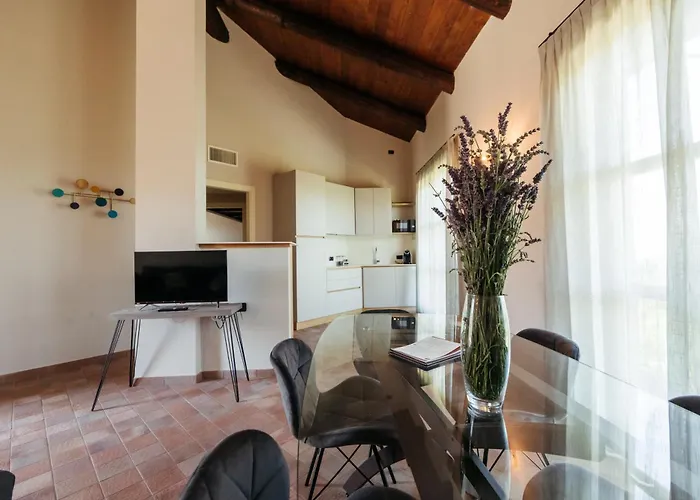 La Torricella Vacanze Con Piscina * Monforte dʼAlba